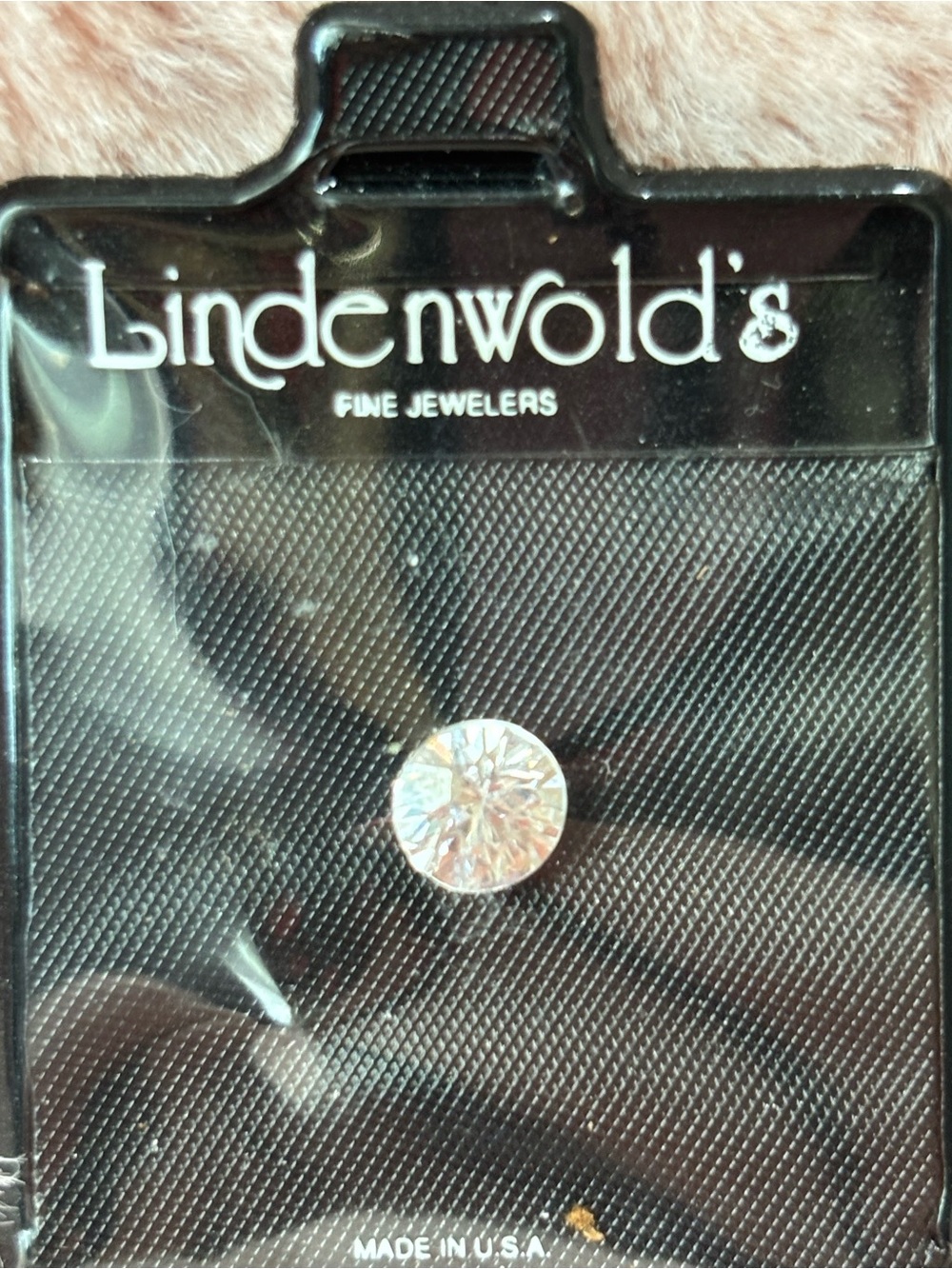 Lindenwold's Single Clear Rhinestone Accent